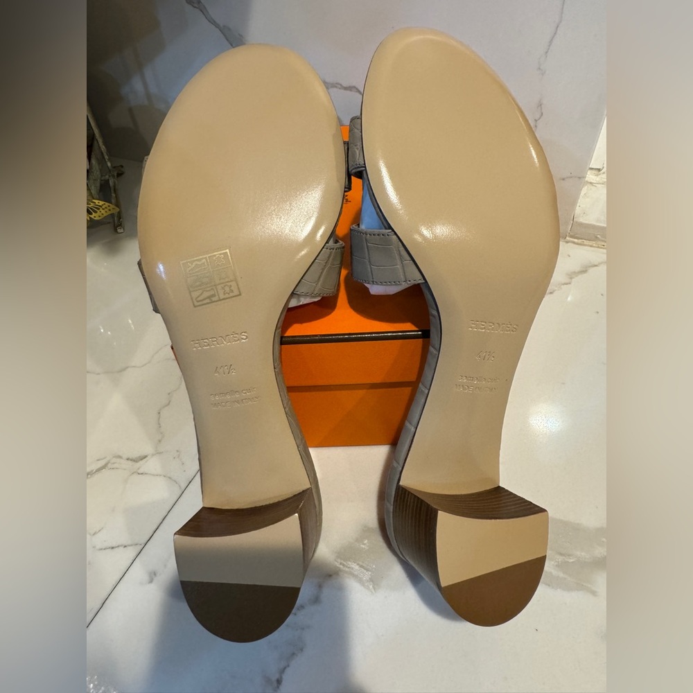 Hermes Oasis Custom Alligator Sandals Size 41.5 - Picture 9 of 15